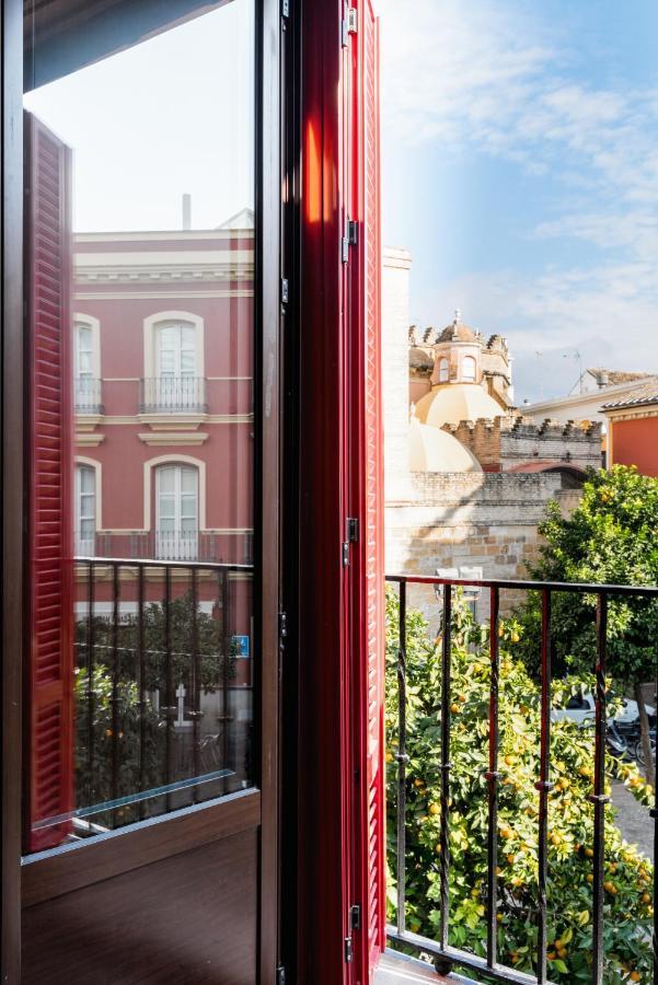 Hotel Sevilla Bagian luar foto
