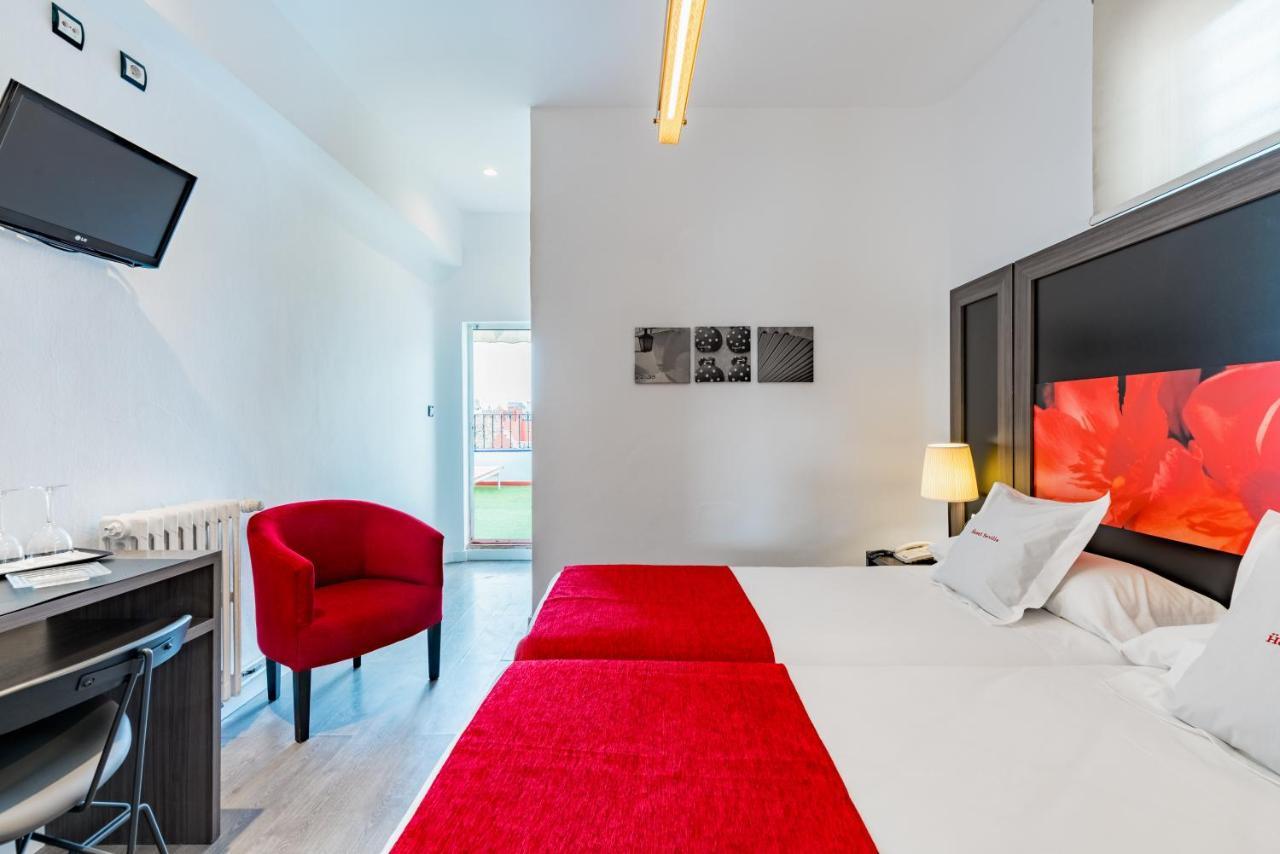 Hotel Sevilla Bagian luar foto