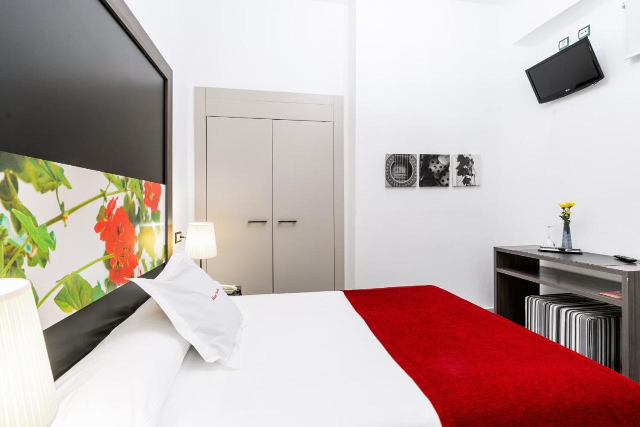 Hotel Sevilla Bagian luar foto
