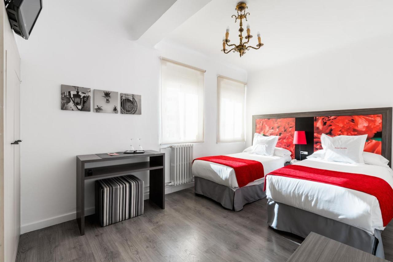 Hotel Sevilla Bagian luar foto