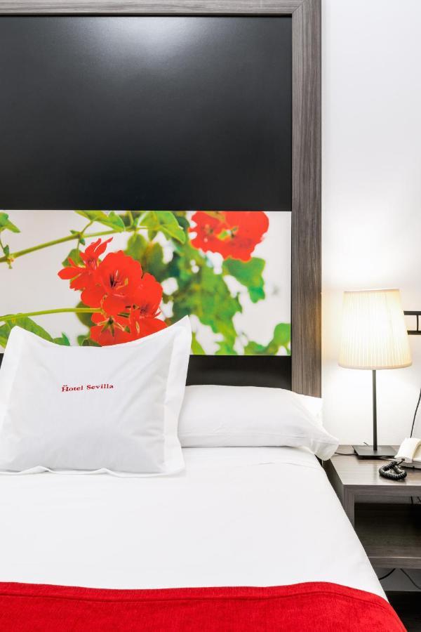 Hotel Sevilla Bagian luar foto